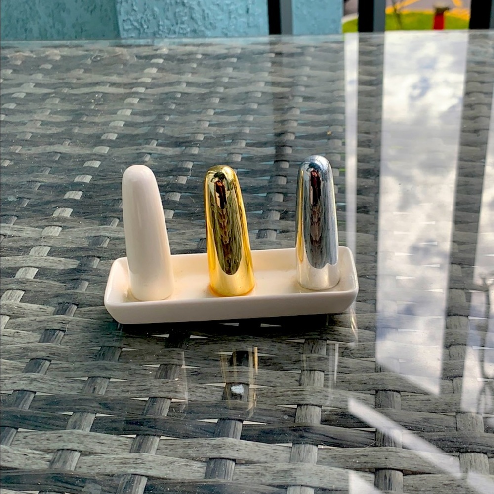Ring stand
